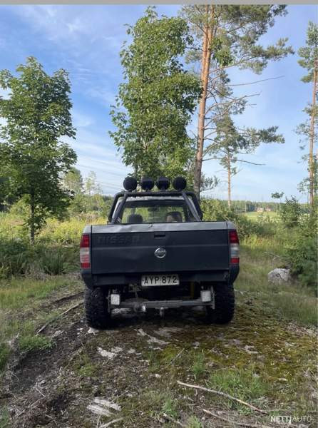 Nissan King Cab Хямеэнлинна - изображение 3