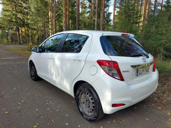 Toyota Yaris Oulu - valokuva 5