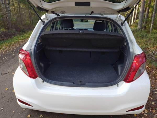 Toyota Yaris Oulu - valokuva 3