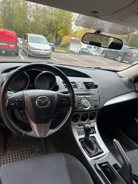 Mazda 3 Керава - изображение 4