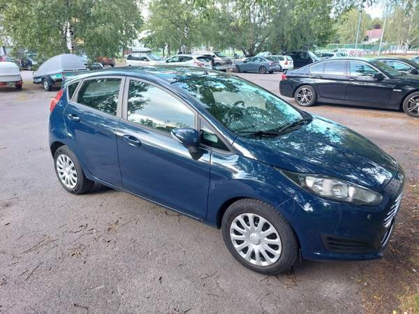 Ford Fiesta Эспоо - изображение 2