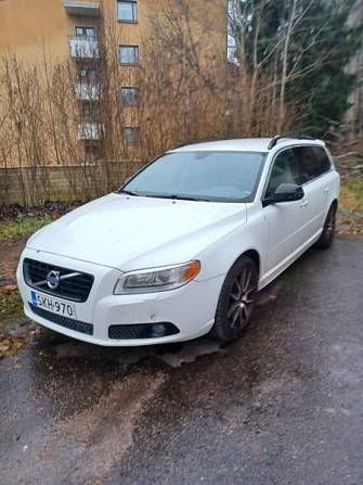 Volvo V70 Espoo - photo 3