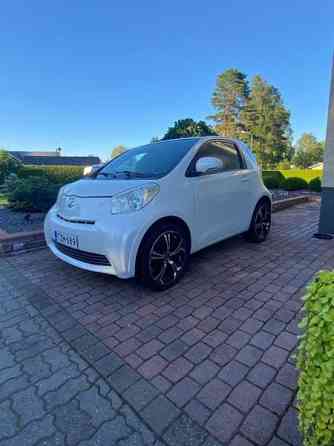 Toyota Iq Углеуральский