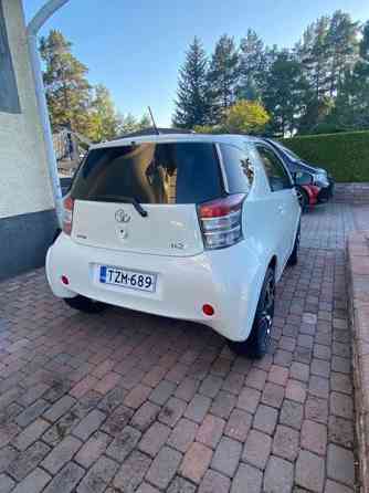 Toyota Iq Углеуральский