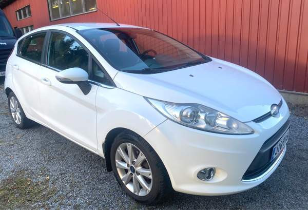 Ford Fiesta Nokia - photo 1