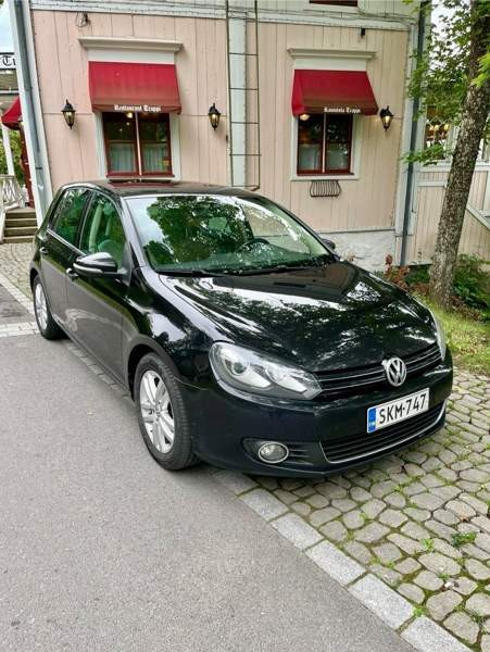 Volkswagen Golf Turtkul - valokuva 1