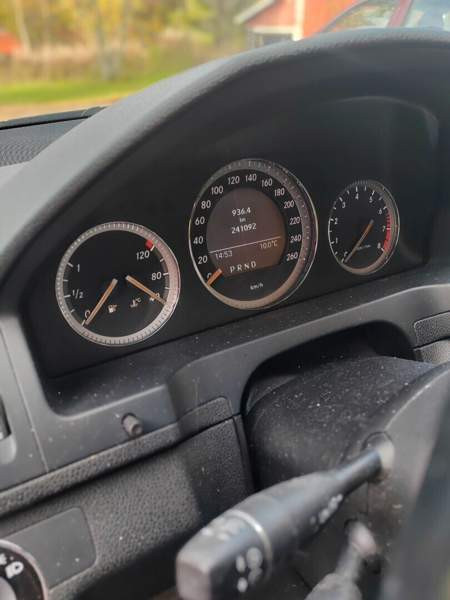 Mercedes-Benz 280 Janakkala - valokuva 7