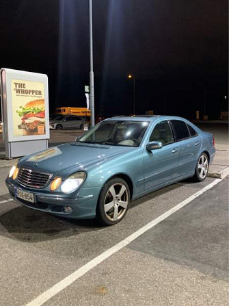 Mercedes-Benz E Lovisa - photo 1