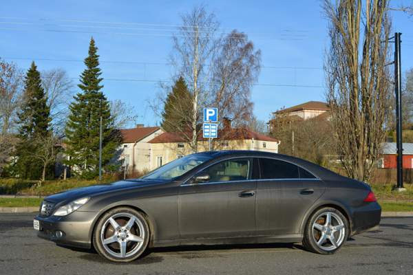 Mercedes-Benz CLS Uusikaupunki - valokuva 2