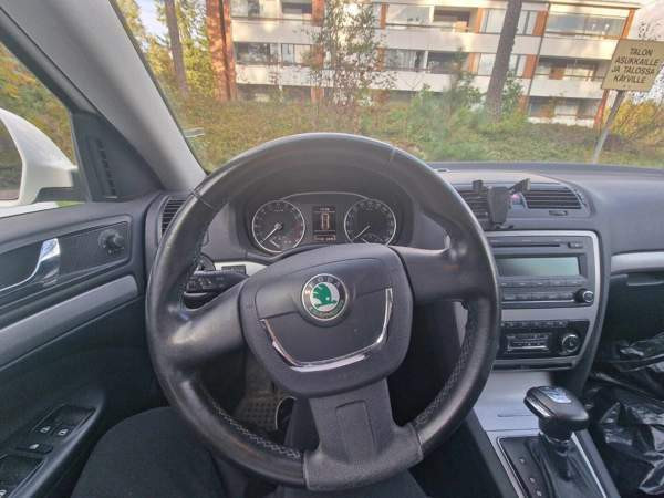 Skoda Octavia Sarov – foto 3