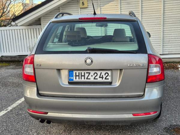 Skoda Octavia Espoo - valokuva 4