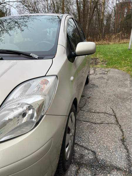 Toyota Yaris Глебычево - изображение 3