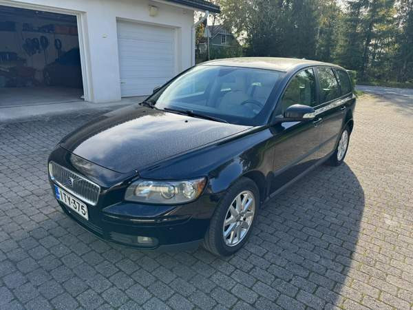 Volvo V50 Macau - valokuva 1