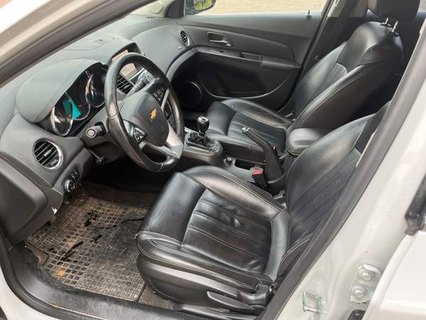 Chevrolet Cruze Уусикаупунки - изображение 7