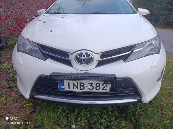 Toyota Auris Хаукипудас - изображение 1