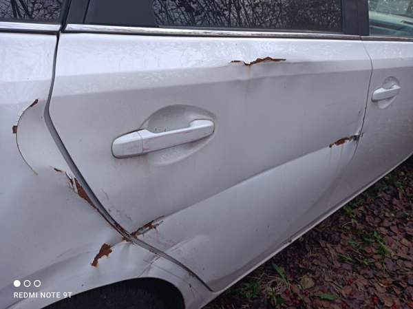 Toyota Auris Хаукипудас - изображение 8