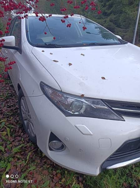 Toyota Auris Хаукипудас - изображение 2