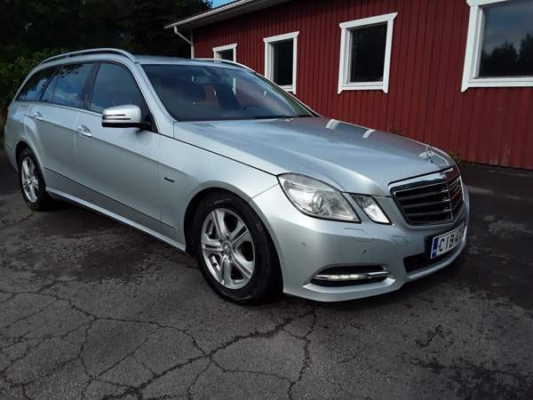 Mercedes-Benz E Ylivieska - valokuva 3