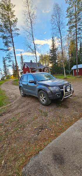 Suzuki Grand Vitara Petäjävesi - valokuva 1