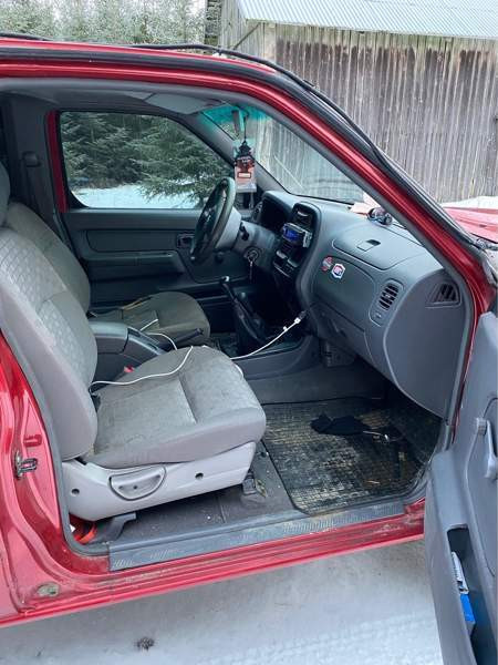 Nissan Pickup Loimaa - изображение 1