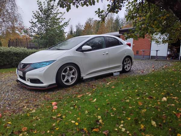 Honda Civic Leppävirta - изображение 1