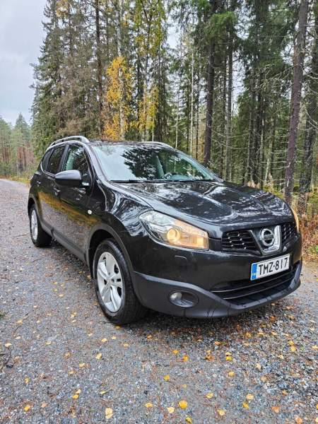 Nissan Qashqai+2 Tampere - valokuva 3