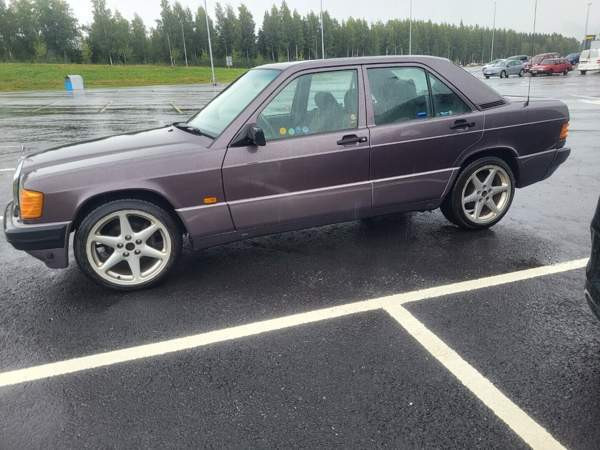 Mercedes-Benz 190 Mikkeli - valokuva 1