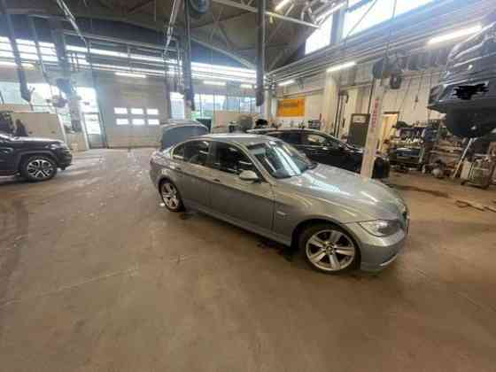 BMW 320 Турткуль