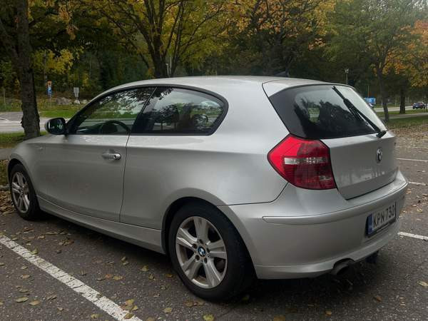 BMW 116 Glebychevo - valokuva 3
