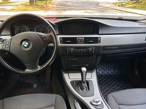 BMW 320 Turtkul - valokuva 4