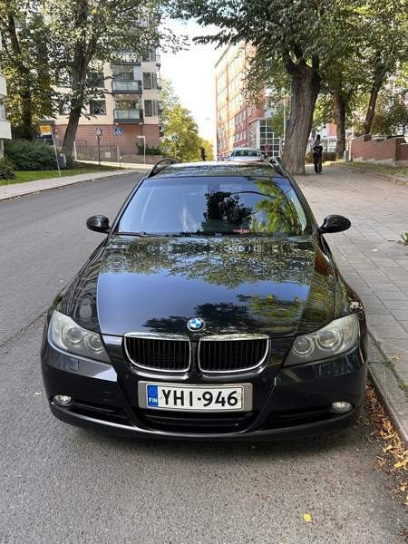 BMW 320 Turtkul - valokuva 5