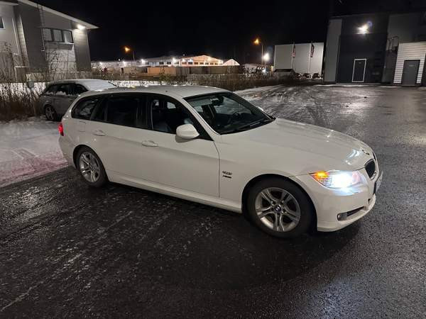 BMW 320 Seinäjoki - valokuva 7