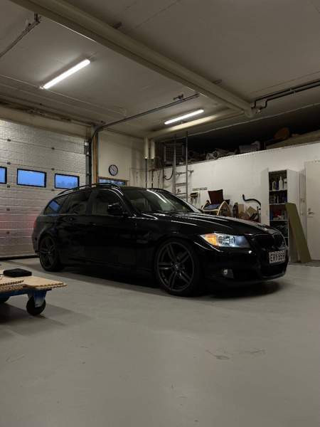 BMW 320 Sarov – foto 2