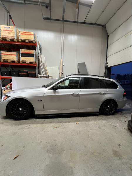 BMW 330 Керава - изображение 4