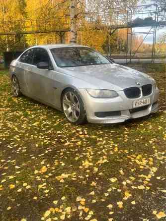 BMW 330 Joensuu