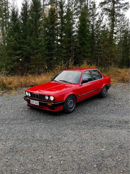 BMW 316 Chuvashskaya Respublika - valokuva 1