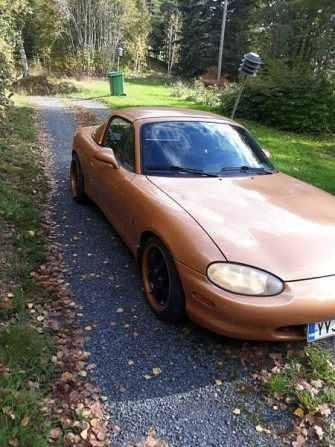 Mazda MX-5 Loppi - valokuva 3