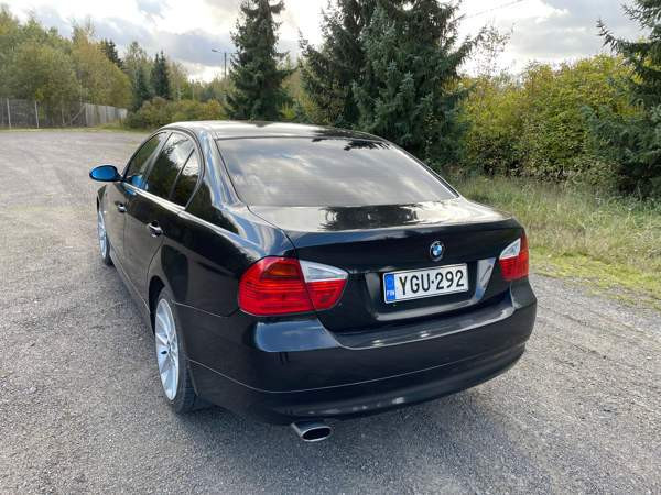 BMW 320 Лохья - изображение 3