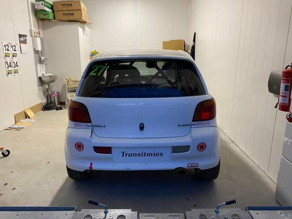 Toyota Yaris Ювяскюля - изображение 4