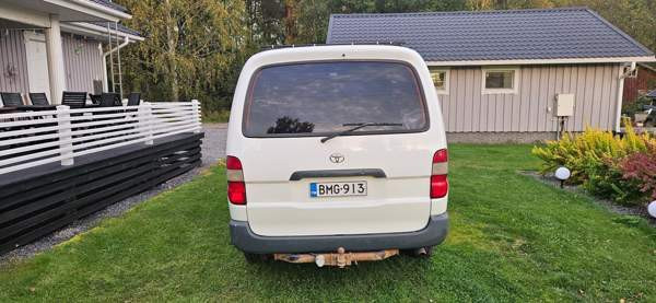 Toyota Hiace Hafnarfjoerdur - valokuva 3