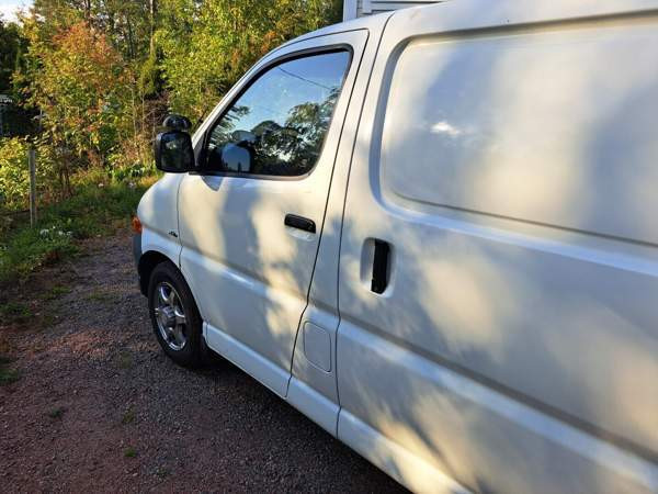 Toyota Hiace Chukotskiy Avtonomnyy Okrug - valokuva 1