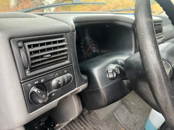 Volkswagen Transporter Vantaa - valokuva 7