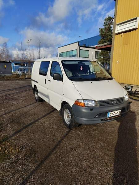 Toyota Hiace Pirkkala - изображение 2