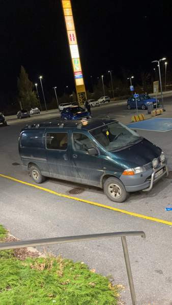 Toyota Hiace Валкеакоски - изображение 3