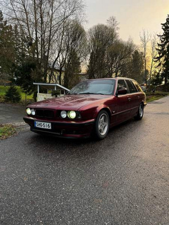 BMW 525 Nurmijaervi - valokuva 2