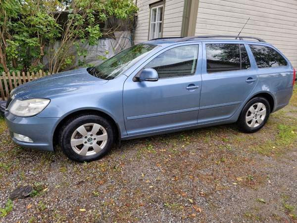 Skoda Octavia Uusikaupunki - valokuva 1