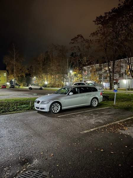 BMW 320 Hyvinkää - valokuva 4