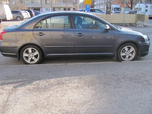 Toyota Avensis Lappeenranta - valokuva 5
