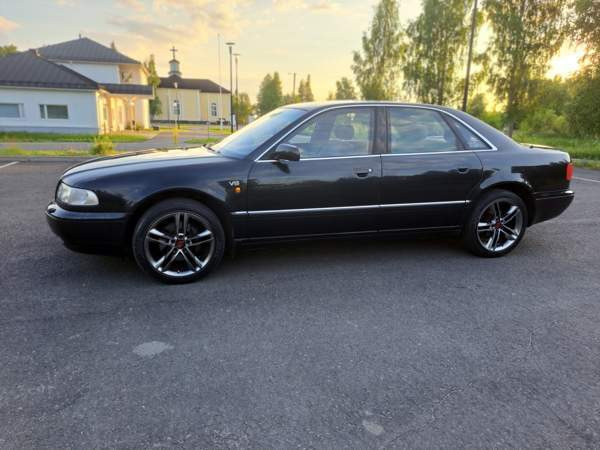 Audi A8 Tornio - valokuva 1