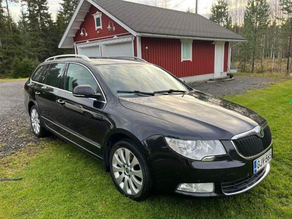 Skoda Superb Kempele - valokuva 3